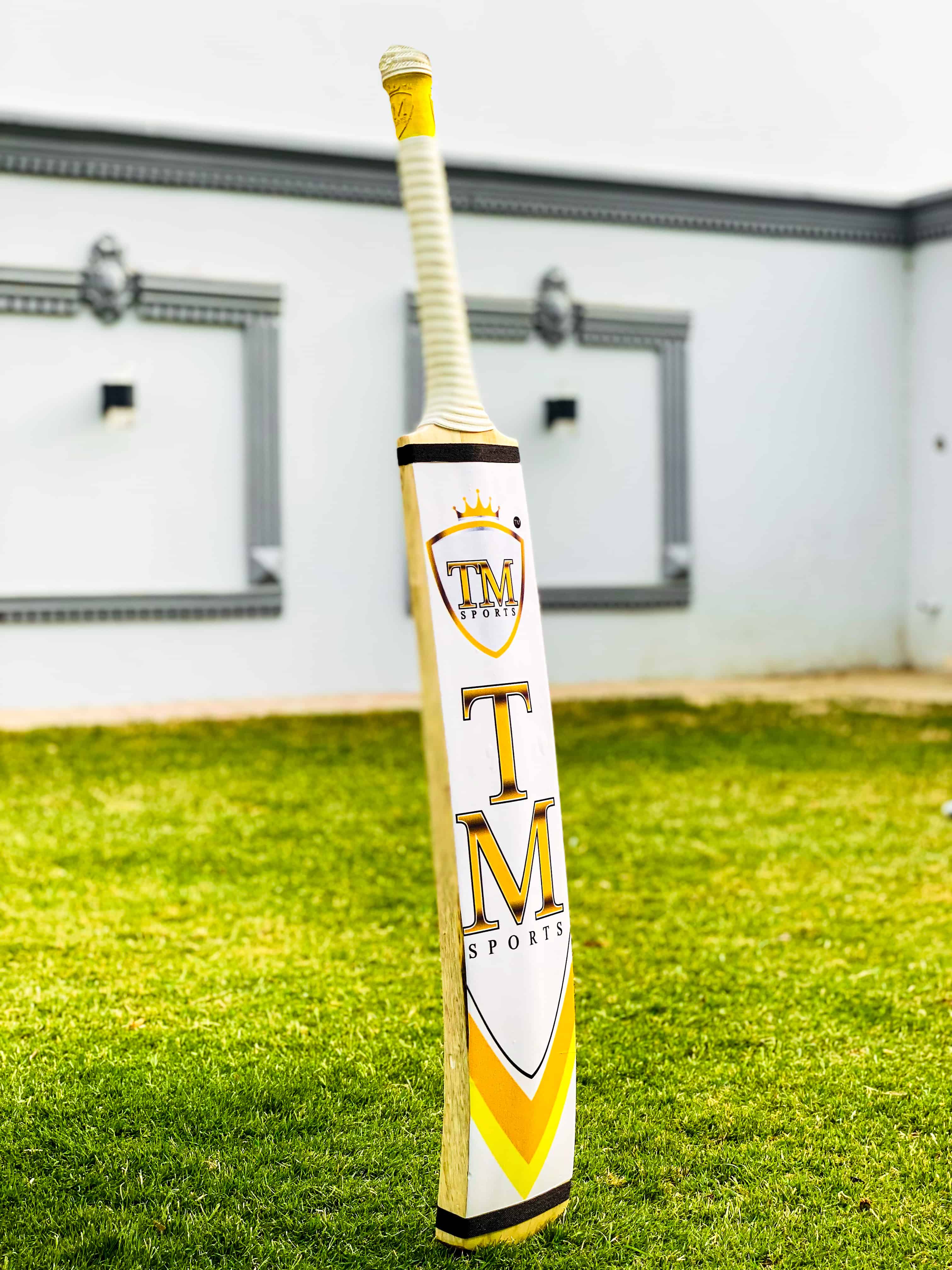 TM LEGACY EDITION [ WHITE ]